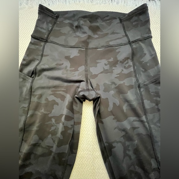 Lululemon Swift Speed leggings size 8 - Picture 2 of 8